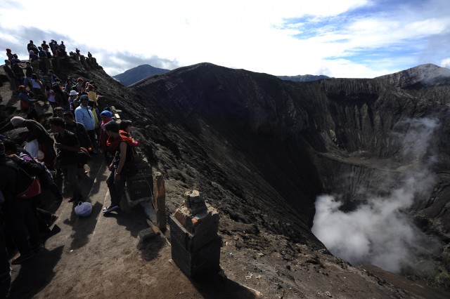 Du lịch Indonesia và ngắm núi lửa Bromo