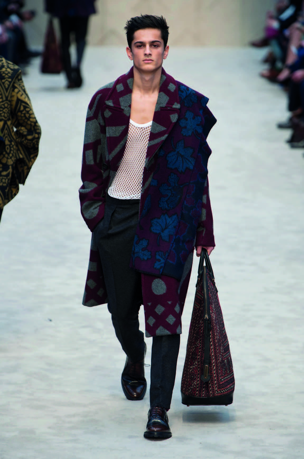 Áo khoác in hoa Burberry