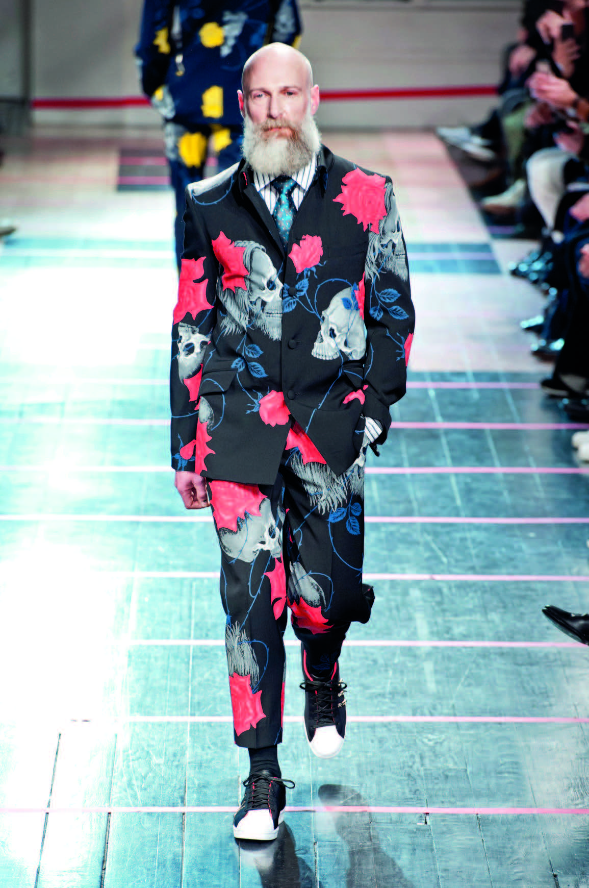 Vest in hoa của Yohji Yamamoto