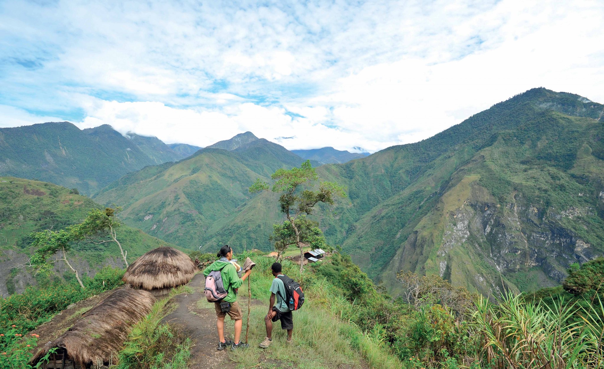 Cảnh đẹp ngoạn mục trong hành trình trekking ở Irian Jaya.