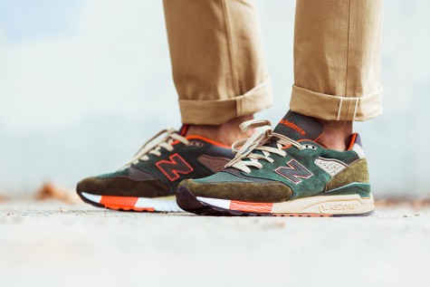 New Balance 998 được làm hoàn toàn thủ công