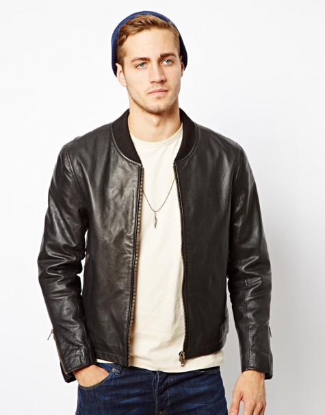 Bomber jacket da mạnh mẽ sẽ giúp bạn trở nên mạnh mẽ, phong trần hơn 