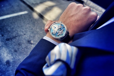 Một chiếc đồng hồ đeo tay sẽ khiến bạn trưởng thành, chín chắn hơn rất nhiều khi là một người biết quan tâm tới thời gian 