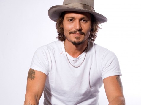 Chất nghệ sĩ lãng tử đã làm nên phong cách của Johnny Depp