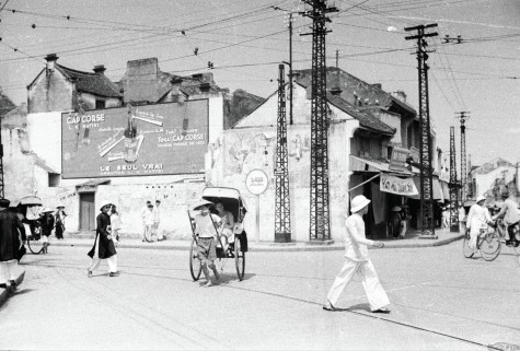 gioi thieu sach moi di xuyen ha noi