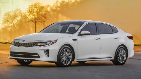 xe hoi doi moi Kia Optima