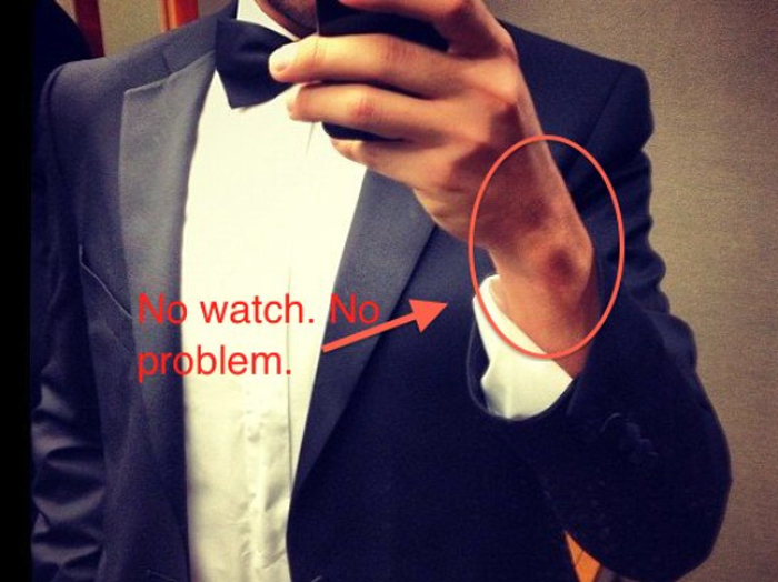 cách phối đồ cùng tuxedo - no watch - elleman