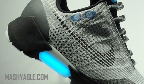 giày thể thao hyperadapt elleman13