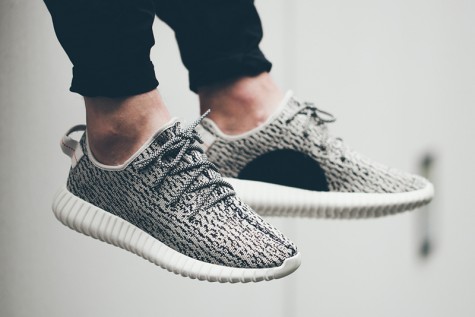 6 cái bắt tay tuyệt vời nhất trong thế giới thời trang - Kanye x adidas yeezy boost 350 - elleman