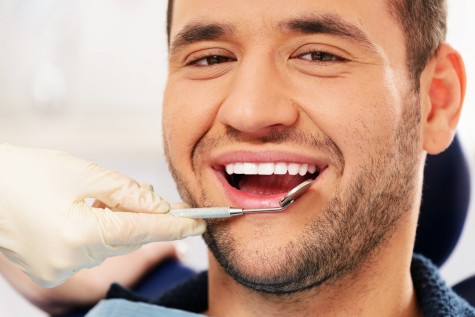 Duy trì nụ cười tươi trẻ, khỏe khoắn bằng cách chăm sóc răng miệng đúng cách - elleman - 01