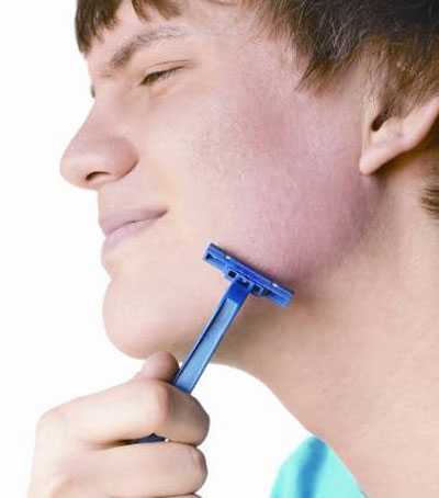 Những sai lầm thường gặp khi cạo râu - elleman - 04