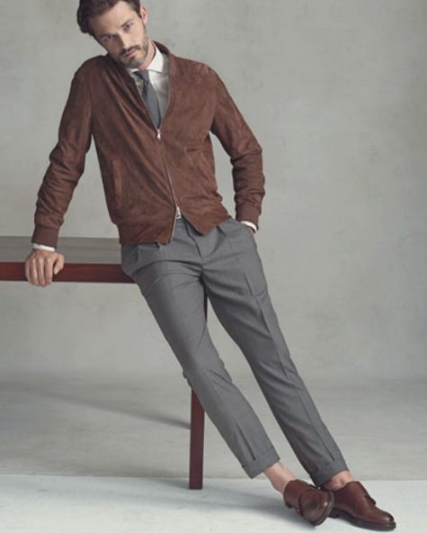 5 phong cách thời trang cực chất phối cùng màu trung tính - tan jacket + grey trousers 4 - elle man
