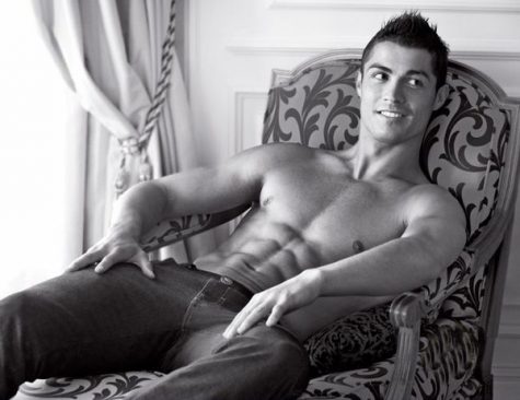Cristiano Ronaldo trong Quảng cáo quần Jeans của Armani