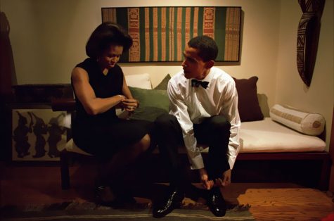 Barack và Michelle Obama tại nhà riêng của họ vào tháng 8/2004