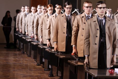 đế chế suit của Thom Browne 03