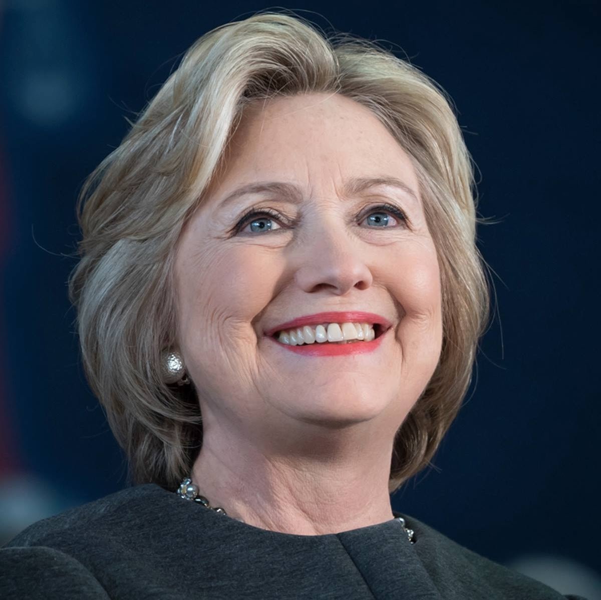 Tài hùng biện của các nguyên thủ quốc gia: ứng viên Tổng Thống Hoa Kỳ 2016 - Hillary Clinton.