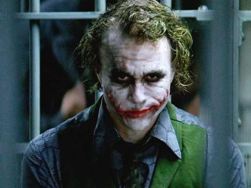 Hình tượng hóa trang Halloween ấn tượng bạn nên thử: The Joker
