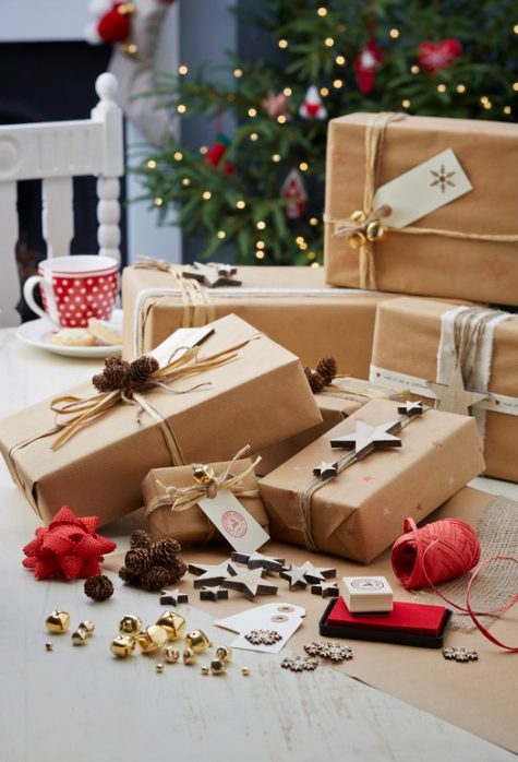 Ý tưởng quà Giáng Sinh dành tặng người thân: hộp quà 