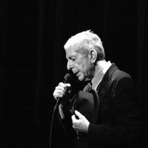 leonard-cohen-con-nguoi-cua-su-doi-lap-4