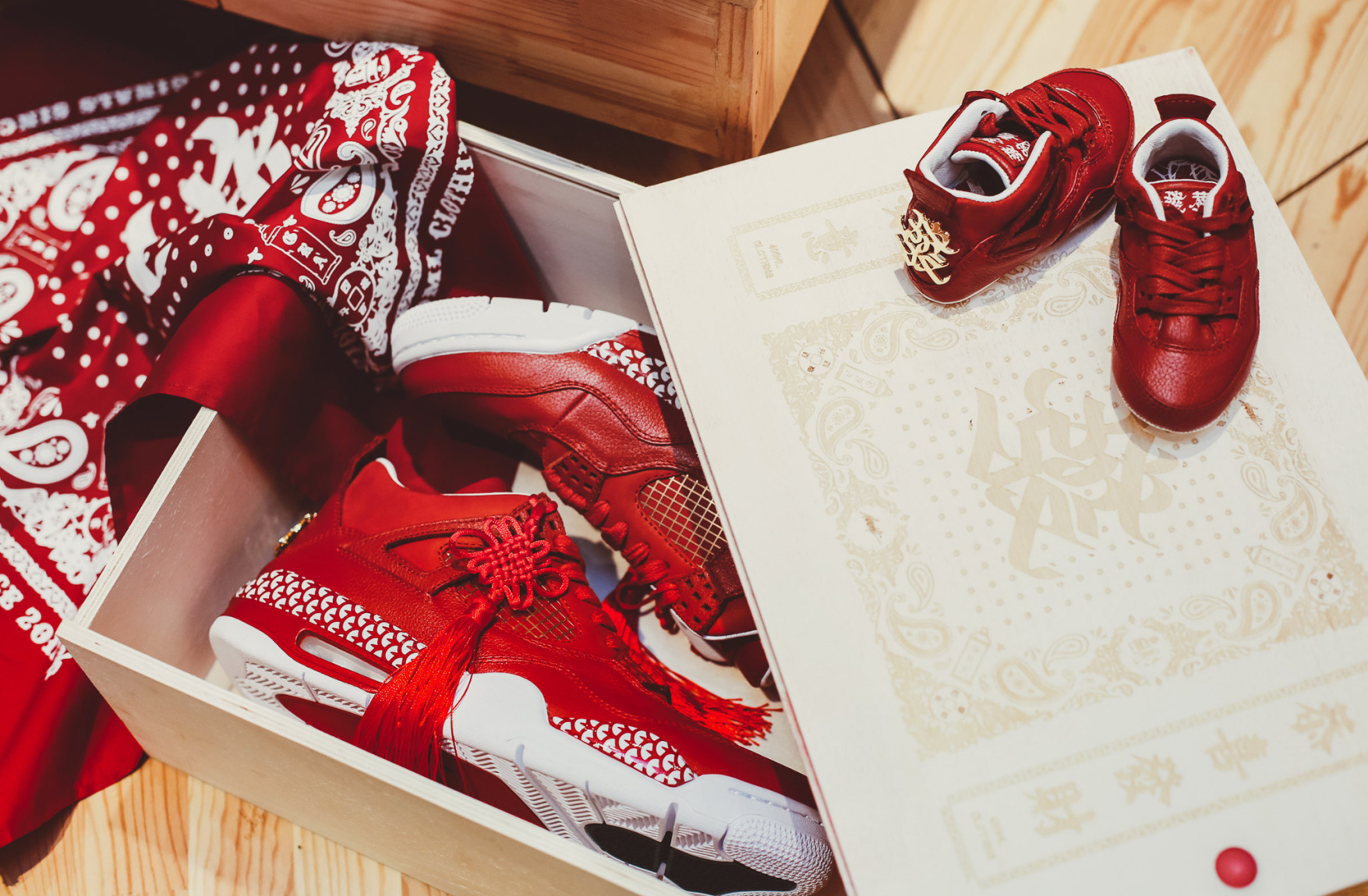 Nike mừng Tết cổ truyền với Air Jordan 4 “CNY” Custom