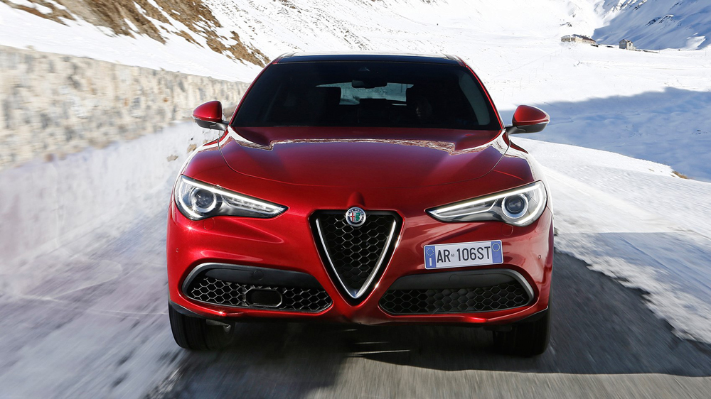 xe hoi dep - Alfa Romeo Stelvio - elle man 2