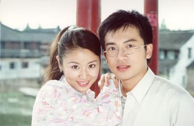 tinh ban - elle 3