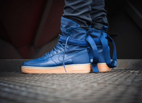 giay the thao - Nike SF AF-1 “Midnight Navy” - elle man 4