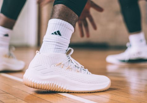 giay the thao - adidas Dame 4 - elle man 4