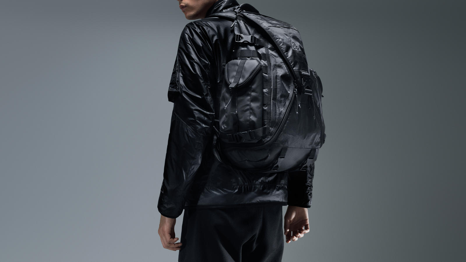 3 thương hiệu xây dựng nên xu hướng thời trang Urban Techwear elle man16