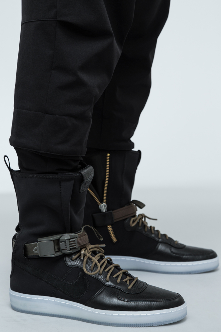 3 thương hiệu xây dựng nên xu hướng thời trang Urban Techwear elle man6