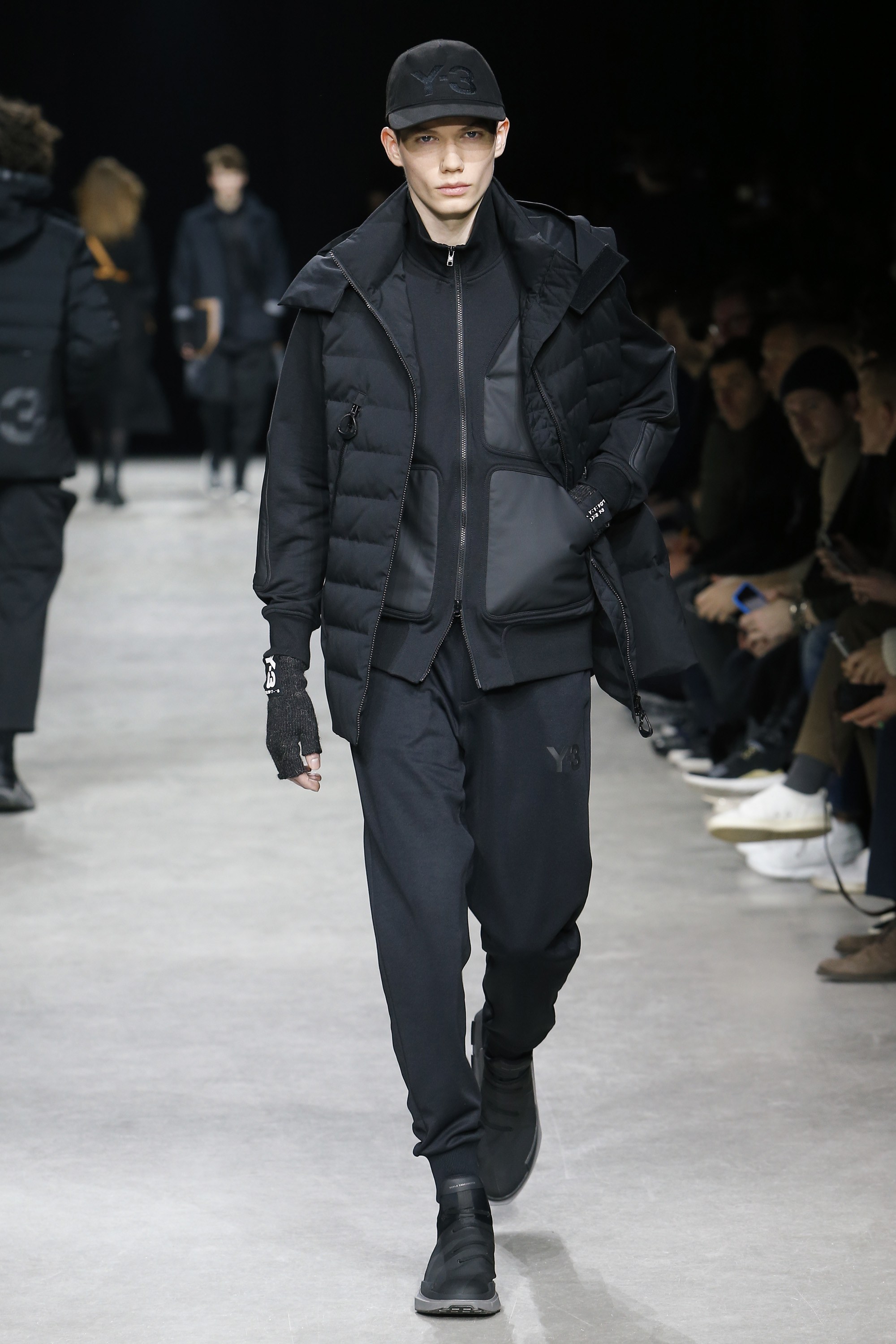 4 cái tên xây dựng nên xu hướng thời trang Urban Techwear - ELLE Man12345