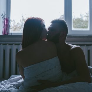 chuyen-phong-the-elle-man-313x313 Vì sao ta nên “năng nổ” hơn trong chuyện chăn gối?