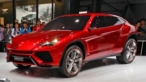 xe hoi dien lamborghini - elle man 7