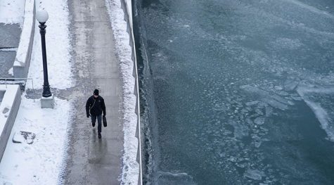 khu vuc bac my Chicago river credit Kamil Krzaczynski - elle man