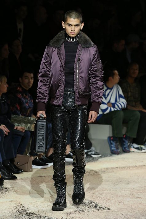 thuong hieu louis vuitton - elle man runway 5