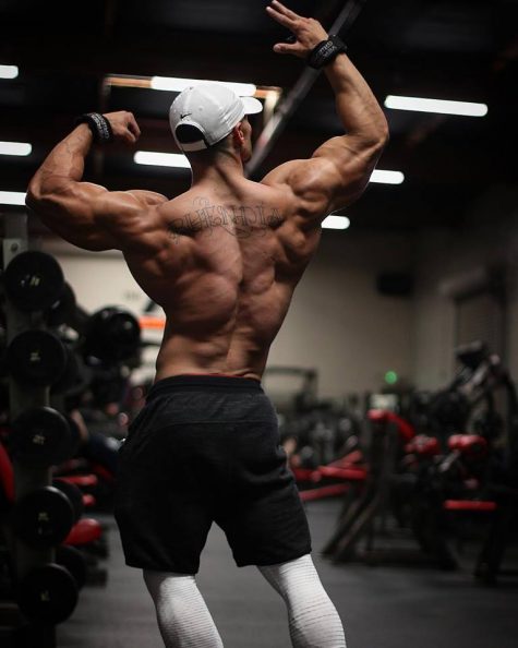 Quái vật thể hình Jeremy Buendia.