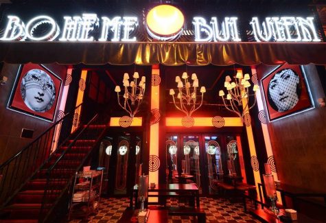 Hoặc bùng cháy với giai điệu sôi động ở Bar, Pub