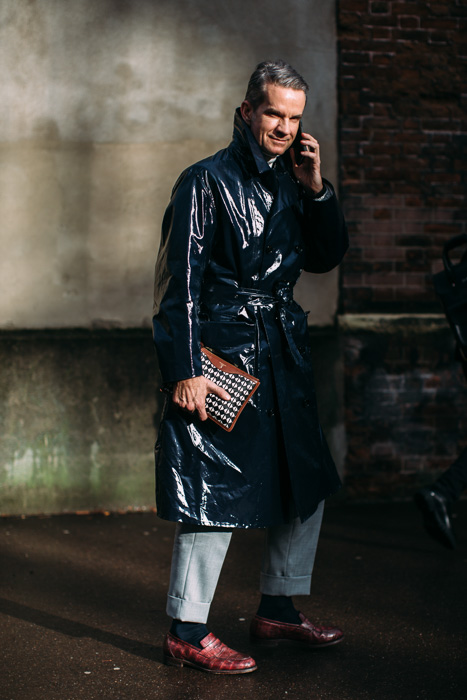 Street style nổi bật tại Tuần lễ thời trang Paris Thu-Đông 2018 (19)