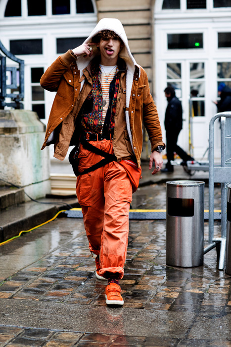 Street style nổi bật tại Tuần lễ thời trang Paris Thu-Đông 2018 (9)