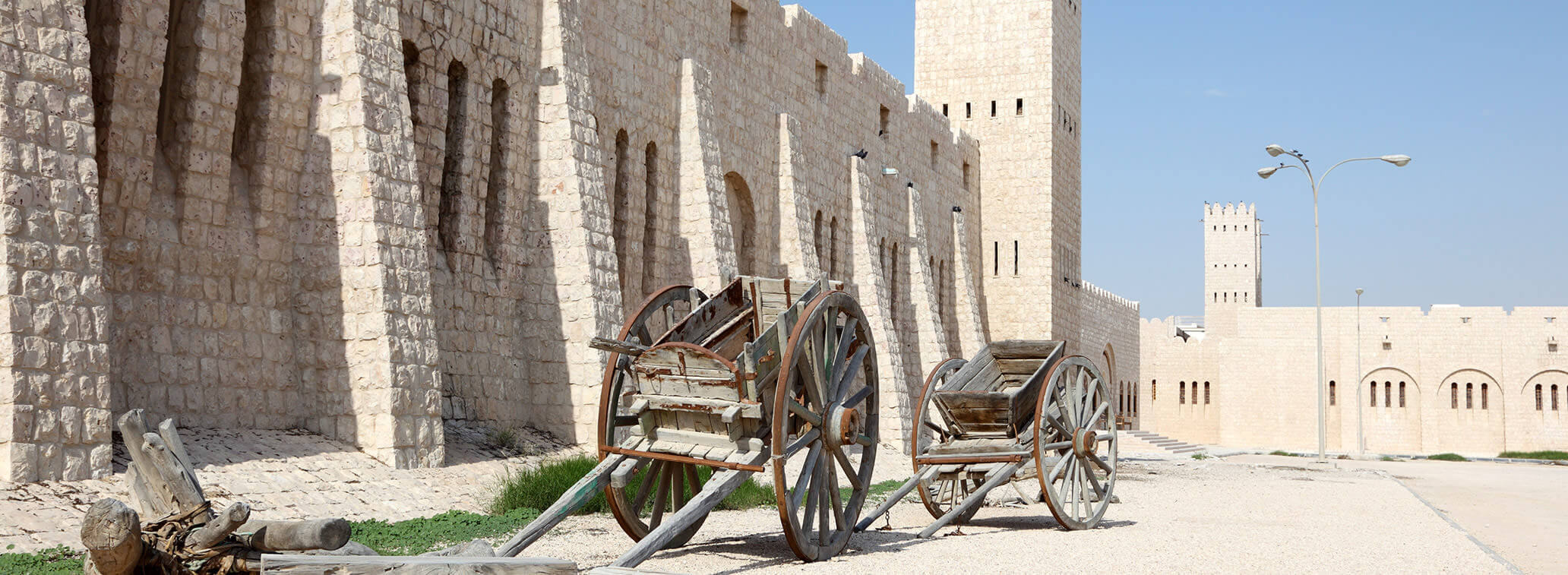 du lịch qatar - bảo tàng Sheikh Faisal Bin Qassim Al Thani - elle man 2