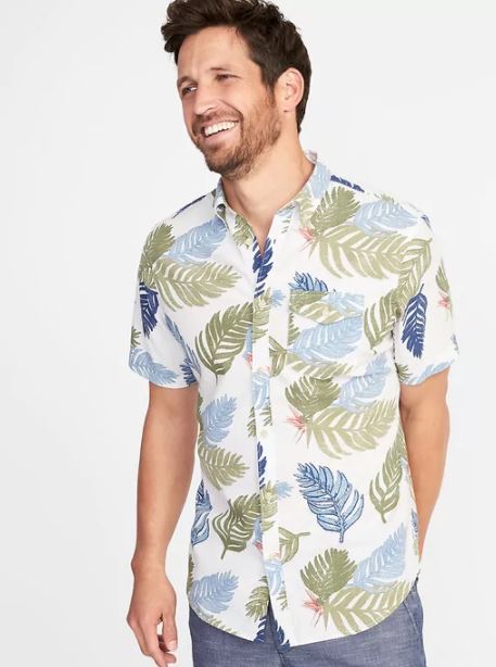 xu hướng thời trang hè 2018 old navy - printed short sleeve shirt - elle man 1