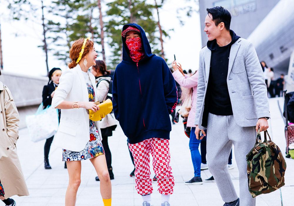 Cá tính thời trang đường phố tại Tuần lễ thời trang Seoul Thu-Đông 2018 (34)