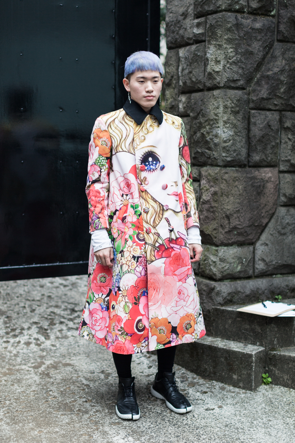 Phong cách đường phố quái tính tại Tuần lễ thời trang Tokyo Thu-Đông 2018 (32)