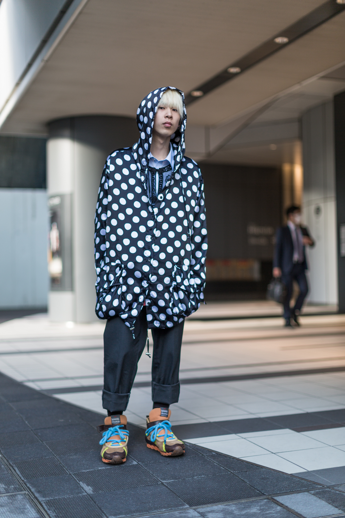 Phong cách đường phố quái tính tại Tuần lễ thời trang Tokyo Thu-Đông 2018 (5)
