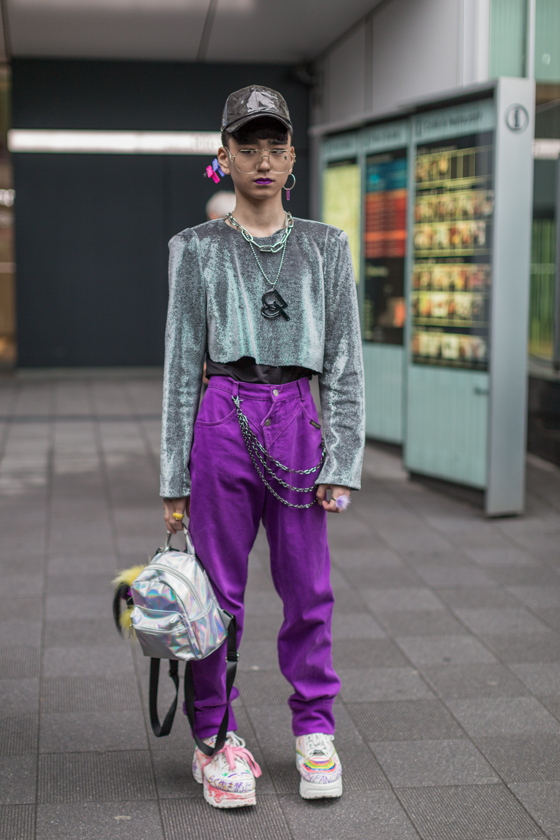 Phong cách đường phố quái tính tại Tuần lễ thời trang Tokyo Thu-Đông 2018 (7)