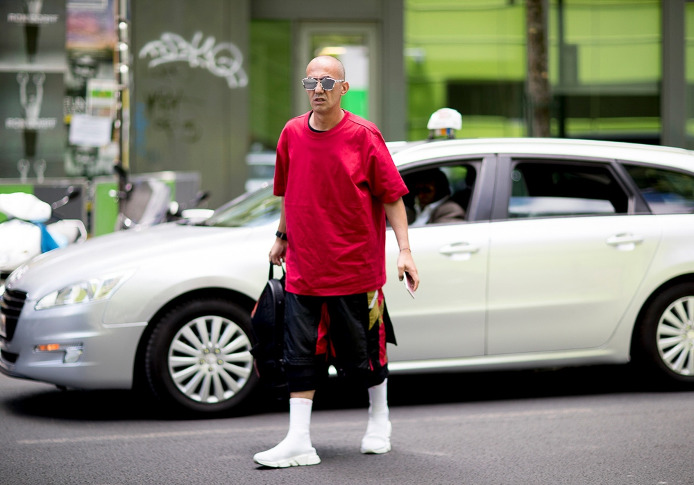 ELLE Man Style Calendar khỏe khoắn cùng trang phục dạo phố (263 – 142018) (16)