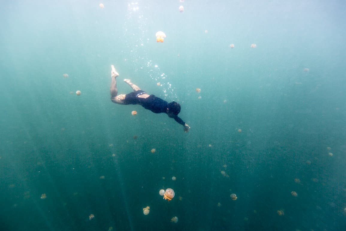 bộ ảnh đẹp du mục biển 10a - elleman