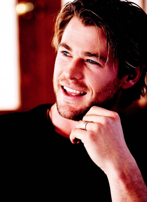 dien vien chris hemsworth