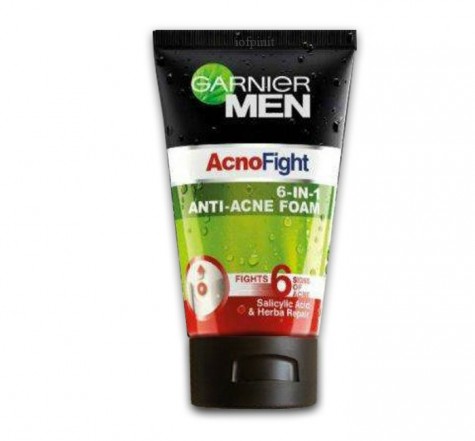 Sữa rửa mặt dành cho da dầu và mụn của Garnier MEN