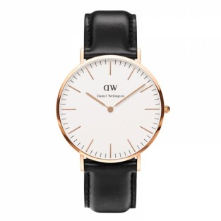 Đồng hồ Daniel Wellington Classic Sheffield 0107DW một mảnh ghép quan trọng trong sự thành công của bộ sưu tập “Classic” của Daniel Wellington, nhờ sự kết họp hoàn mỹ của mặt đồng hồ tối giản tinh tế và dây đeo da bê Italy cao cấp.